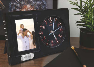 Moda Wow Clock